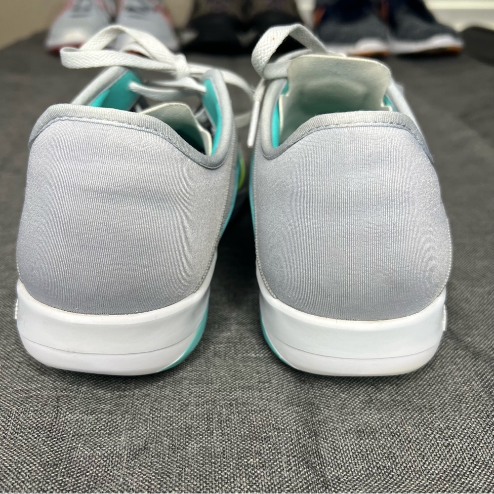 Nike “Free” TR6 in Gray with Neon Details Size 6.5 - Picture 7 of 15